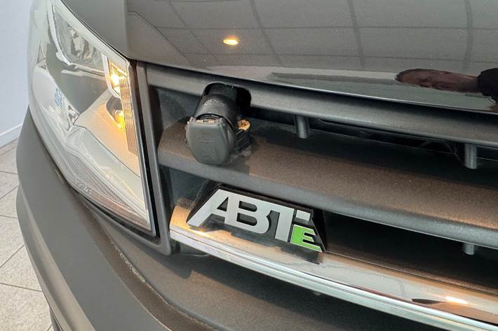 Sort VW e-Caddy Maxi fra 2021