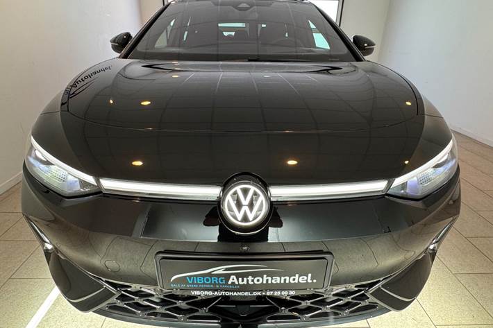 Sort VW ID.7 fra 2025