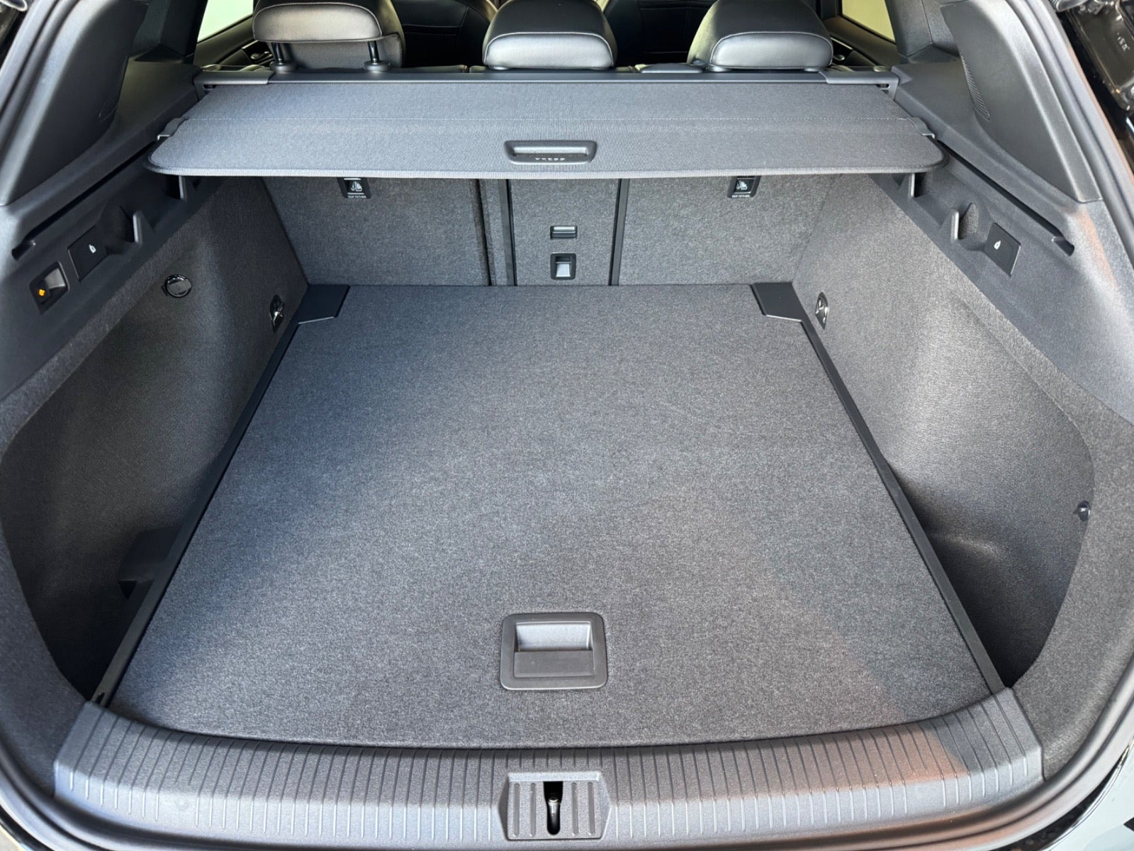 Sort VW ID.7 fra 2025