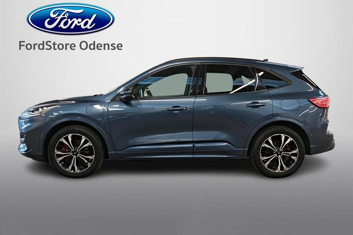 Blå Ford Kuga fra 2020