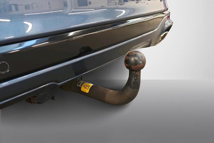Blå Ford Kuga fra 2020