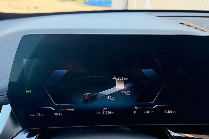 Sort BMW iX1 fra 2025