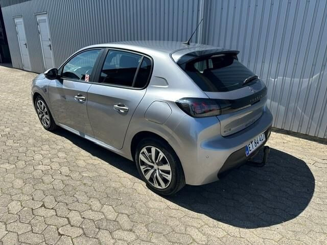 undefined Peugeot 208 fra 2020