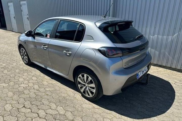 undefined Peugeot 208 fra 2020