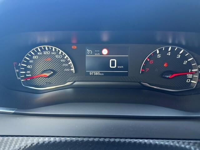 undefined Peugeot 208 fra 2020