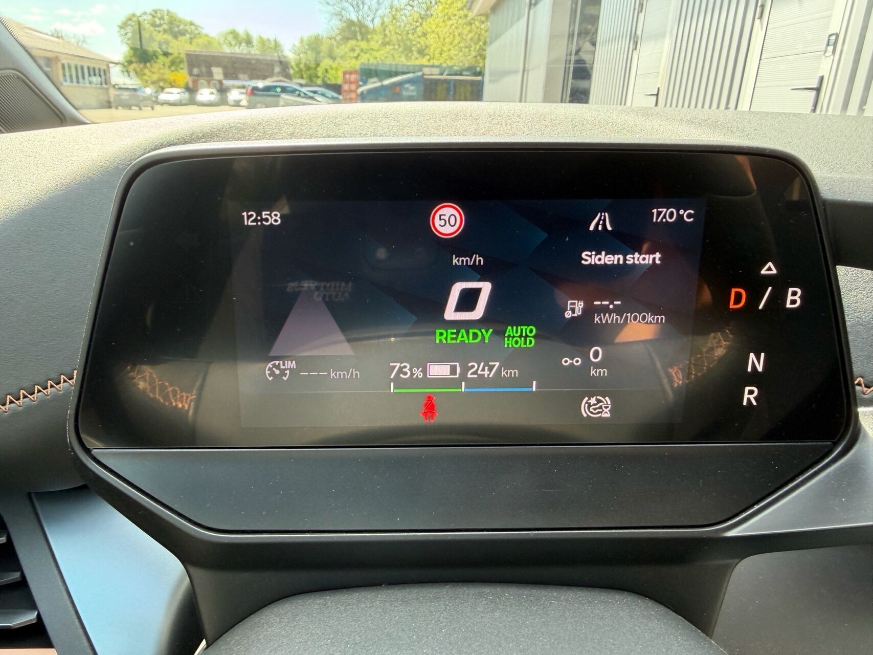 Grå Cupra Born fra 2024