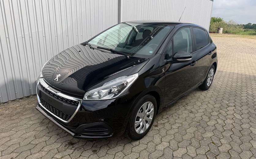 Peugeot 208 1,2 PureTech Envy 82HK 5d