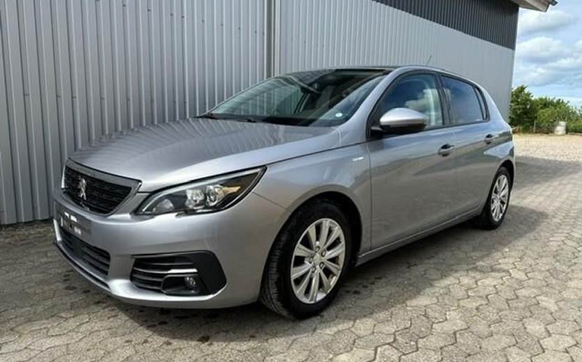 Peugeot 308 1,2 PureTech Style 130HK 5d 6g