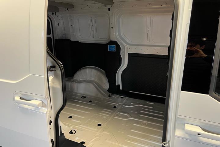 Hvid Kia PV5 Cargo fra 2026