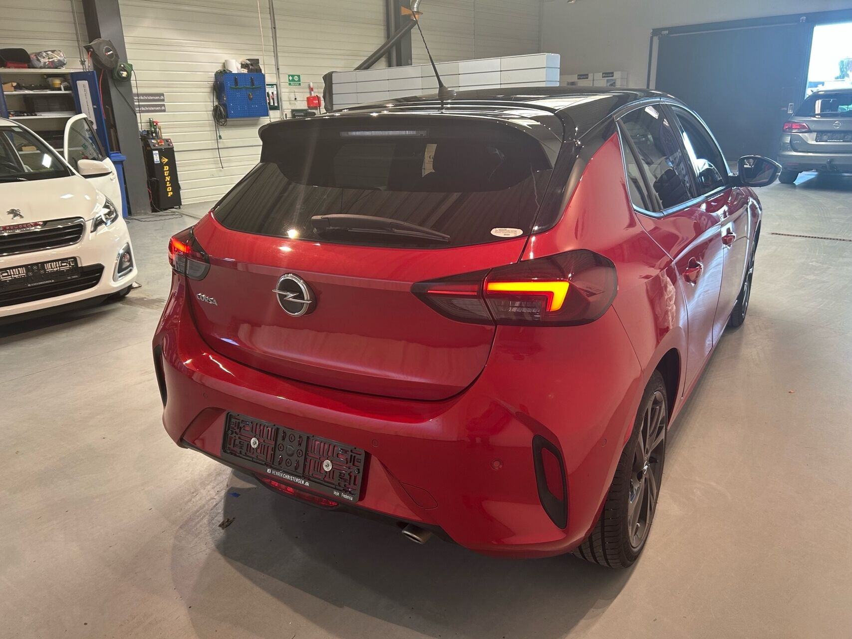 Rød Opel Corsa fra 2020