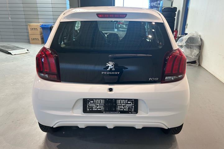 Hvid Peugeot 108 fra 2021