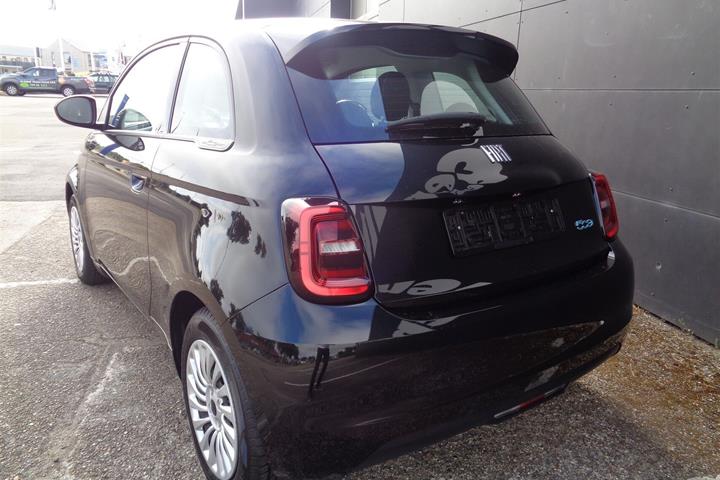 undefined Fiat 500e fra 2022