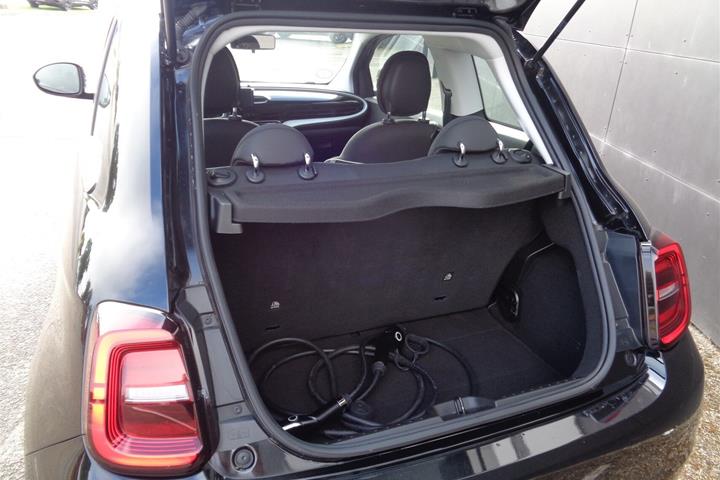 undefined Fiat 500e fra 2022