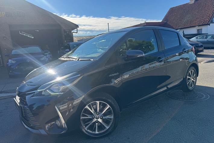undefined Toyota Yaris fra 2019 set udefra
