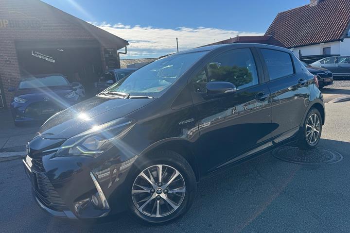 undefined Toyota Yaris fra 2019 set udefra