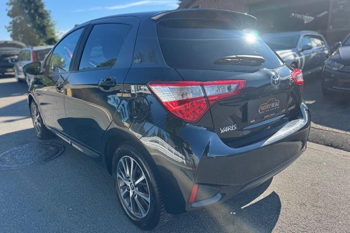 undefined Toyota Yaris fra 2019