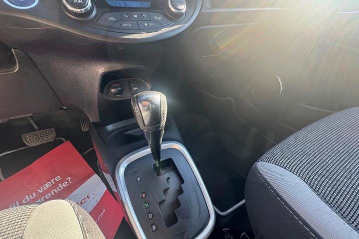 undefined Toyota Yaris fra 2019