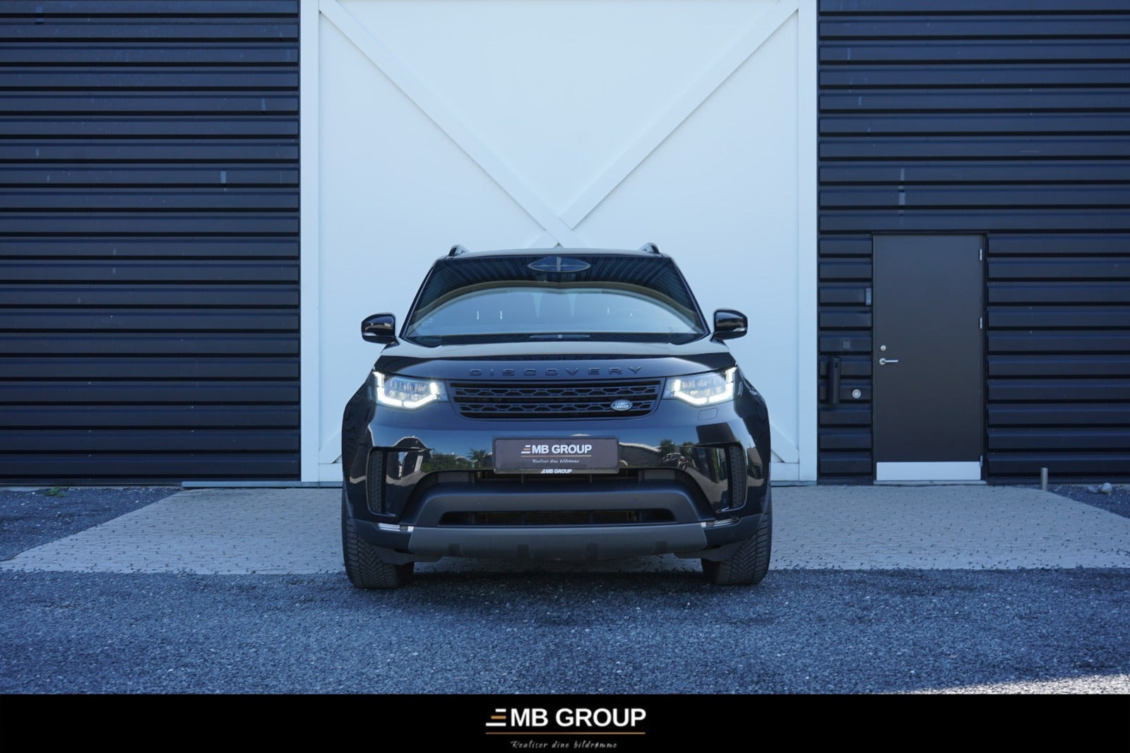 Sort Land Rover Discovery 5 fra 2020