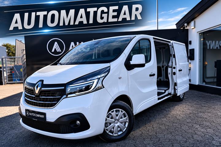 Hvid Renault Trafic T29 fra 2021