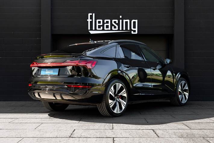 Sort Audi Q8 e-tron fra 2023