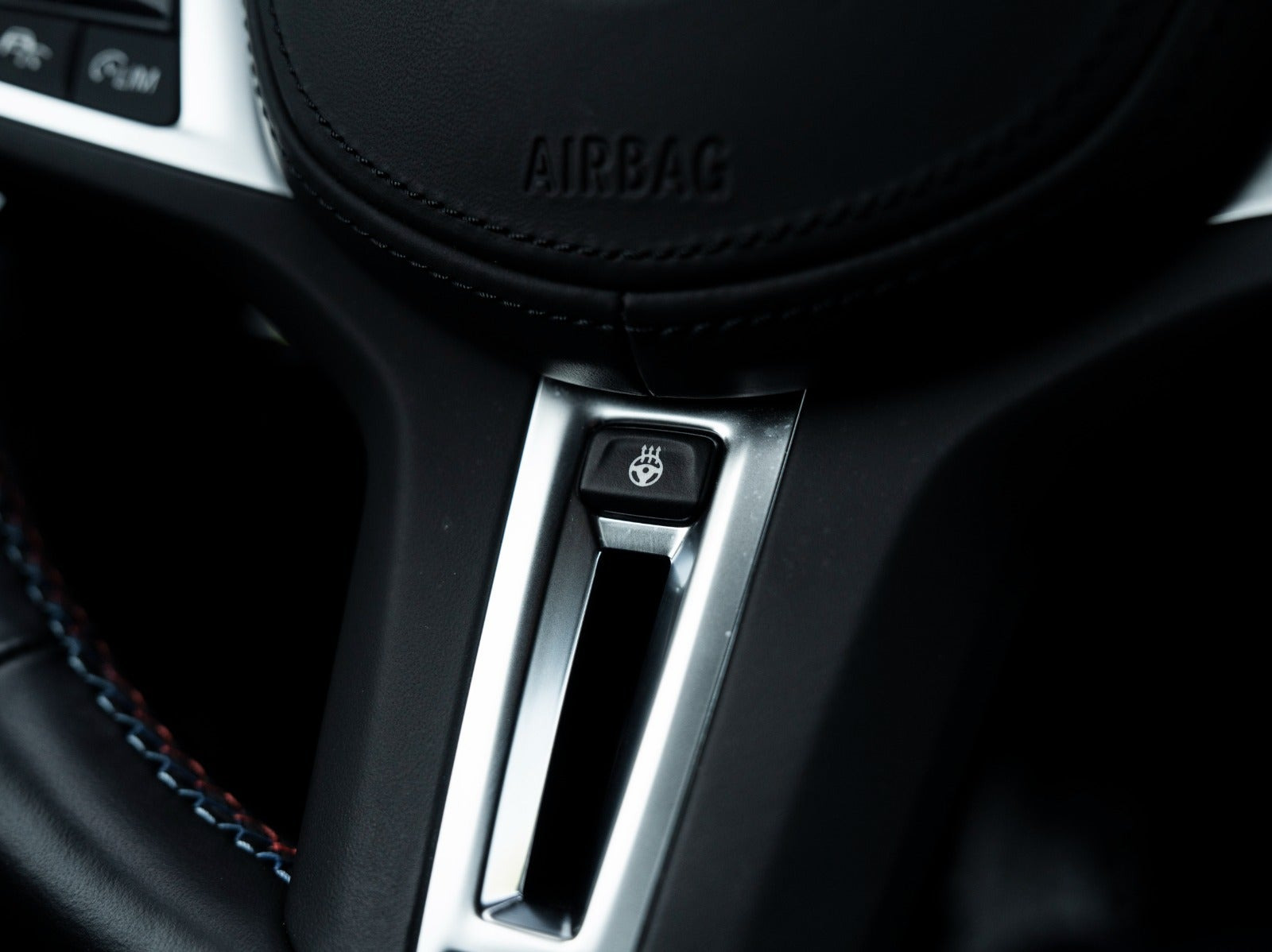 Sort BMW i4 fra 2023