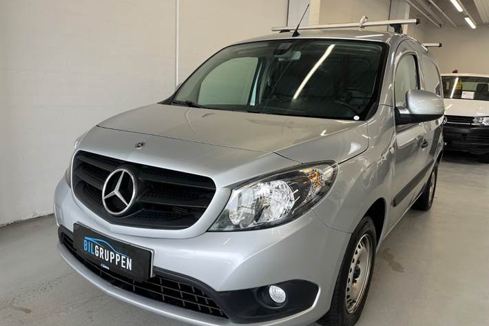 Sølv Mercedes Citan 109 fra 2021