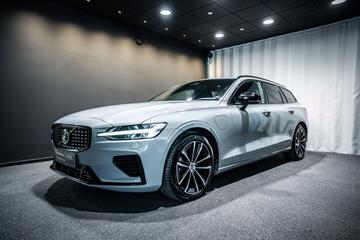 Volvo V60 2,0 T6 ReCharge Plus Dark aut. AWD