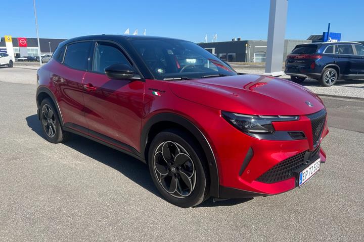undefined Alfa Romeo Junior fra 2024