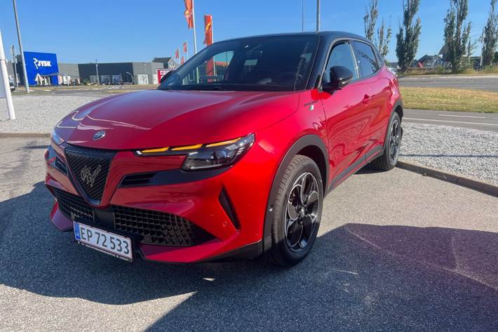 undefined Alfa Romeo Junior fra 2024