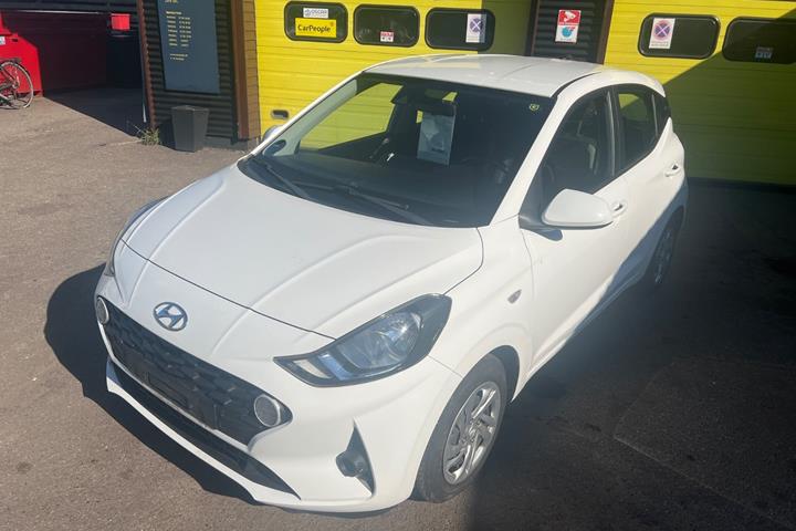 Hvid Hyundai i10 fra 2021