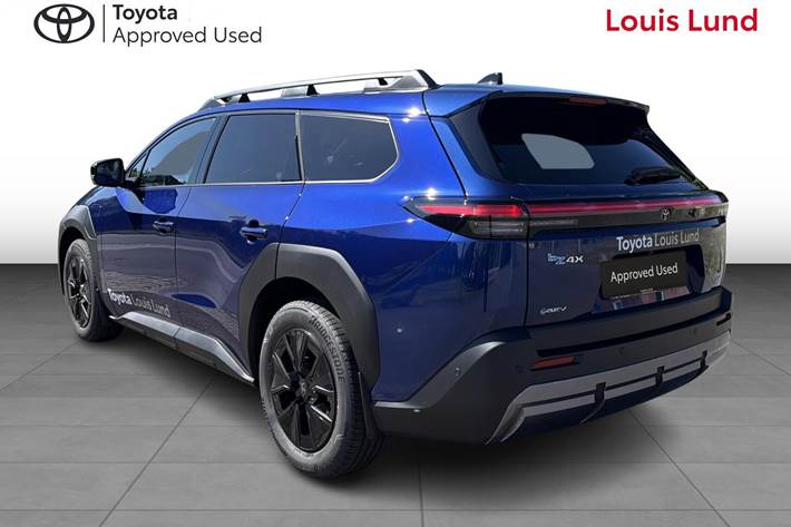Blå Toyota bZ4X Touring fra 2026
