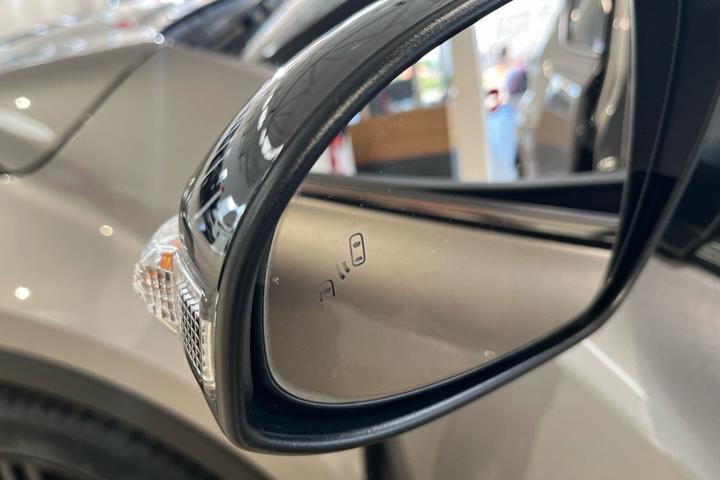 undefined Toyota C-HR fra 2020