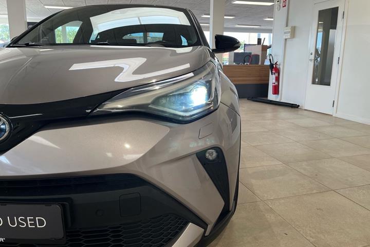 undefined Toyota C-HR fra 2020
