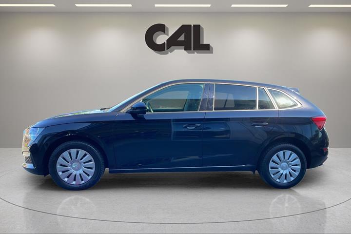 Sort Skoda Scala fra 2021