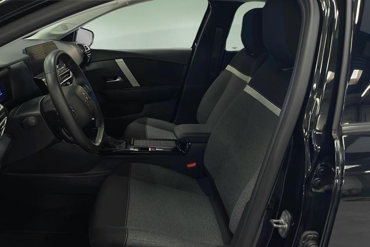 Sort Citroën C4 fra 2023