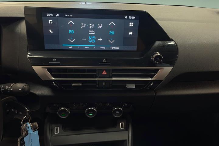 Sort Citroën C4 fra 2023