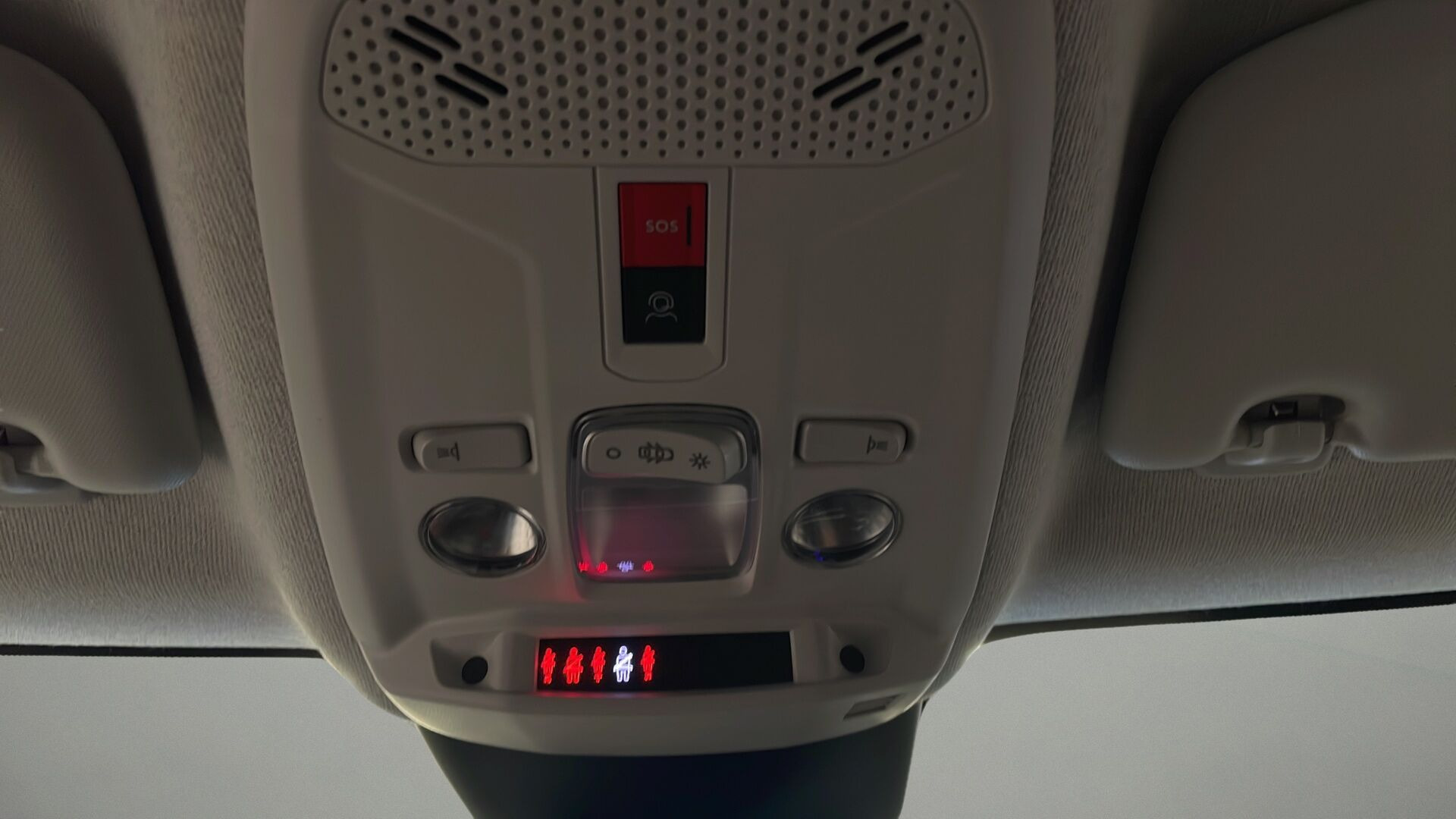 Sort Citroën C4 fra 2023