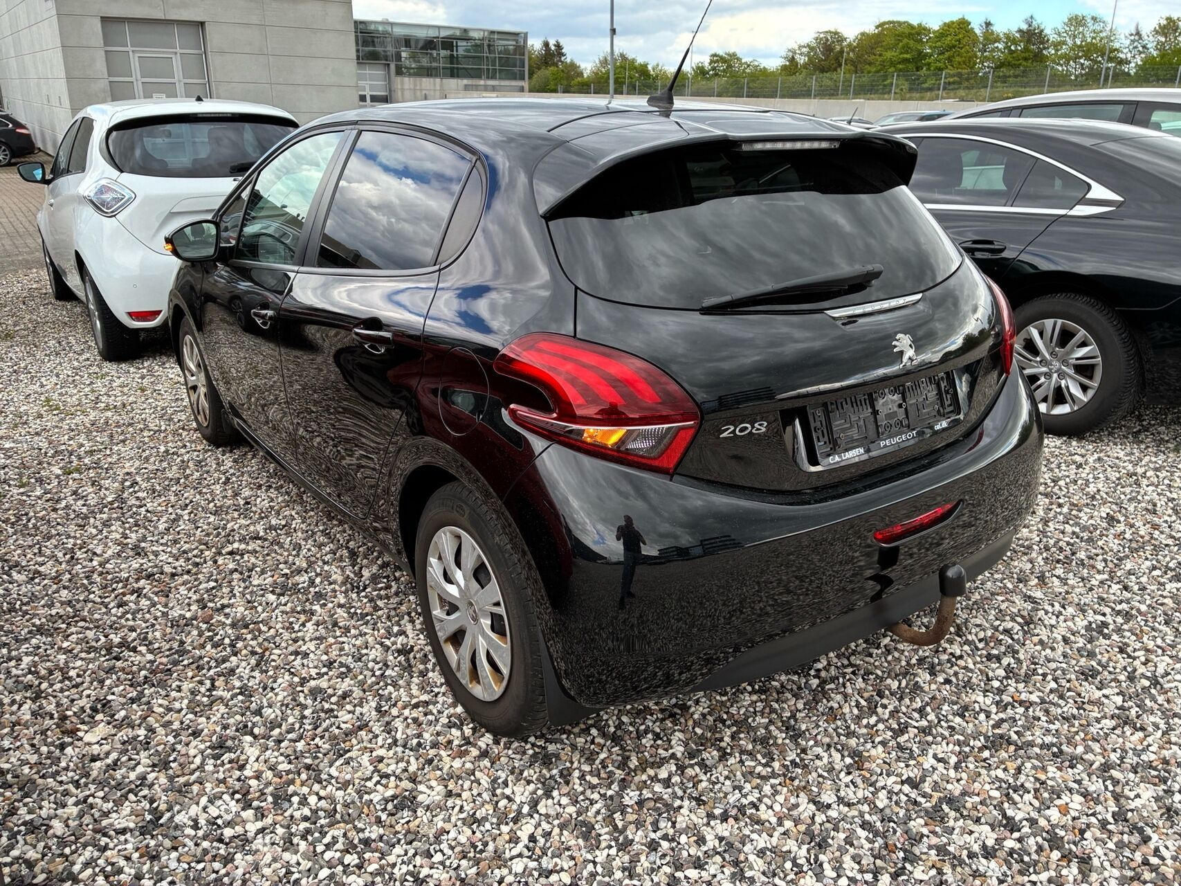 Sort Peugeot 208 fra 2018