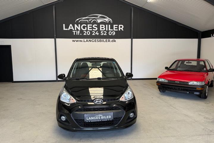 Sort Hyundai i10 fra 2014