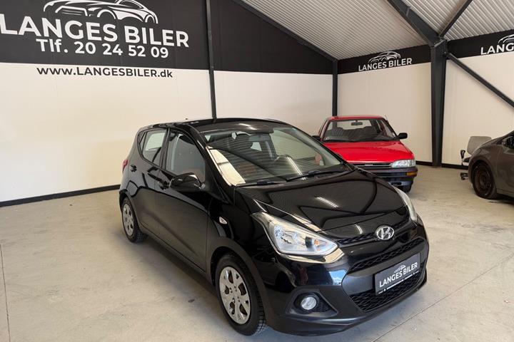 Sort Hyundai i10 fra 2014