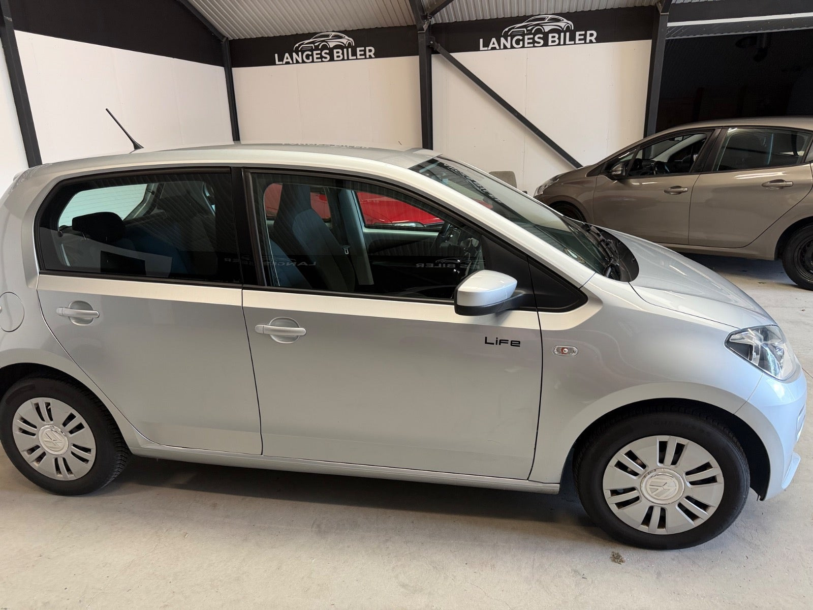Sølv VW UP! fra 2014