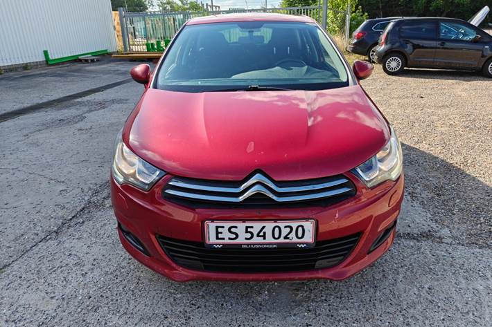 Gul Citroën C4 fra 2015