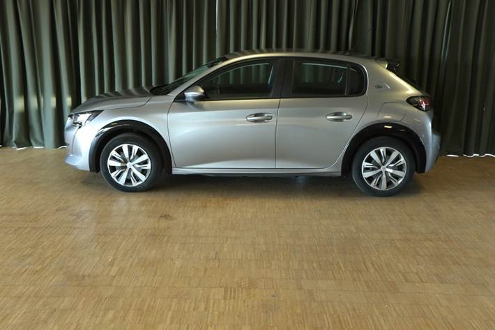 Grøn Peugeot e-208 fra 2021