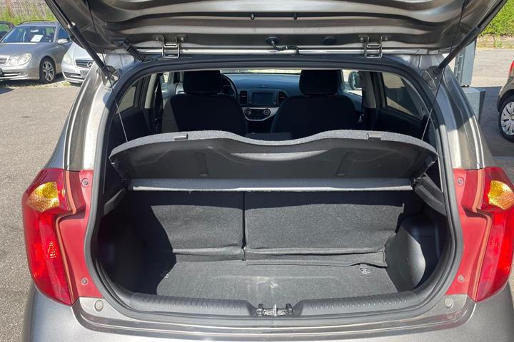 Brun Kia Picanto fra 2016