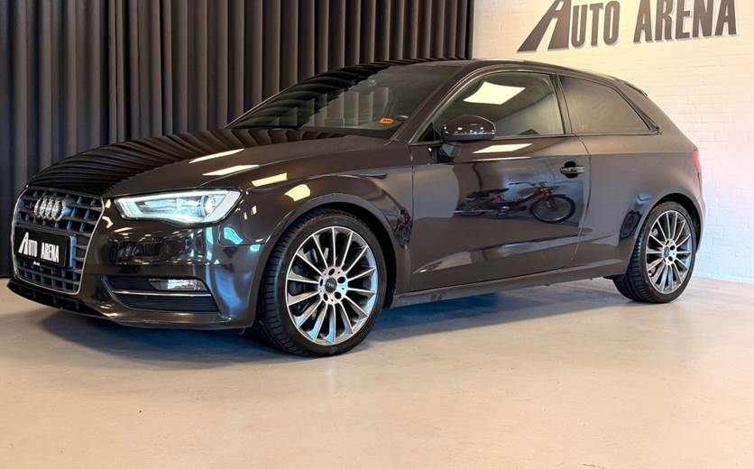 Audi A3 1,8 TFSi 180 Attraction quattro S-tr.