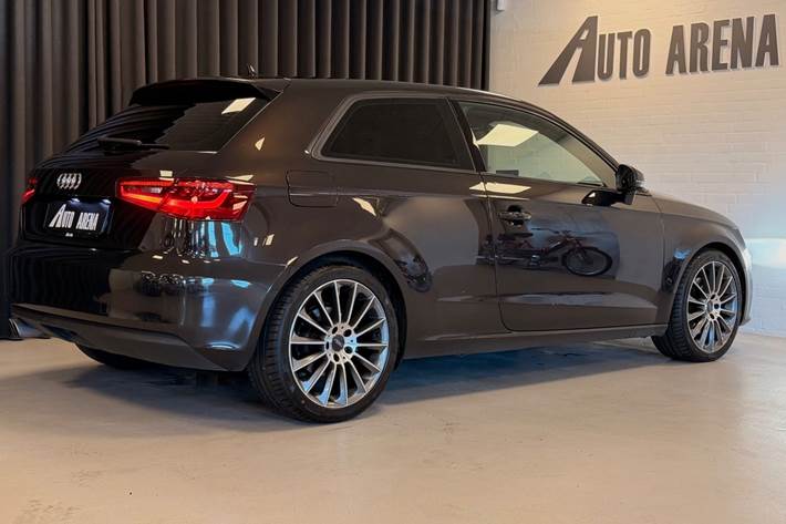 Brun Audi A3 fra 2014