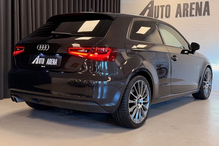 Brun Audi A3 fra 2014