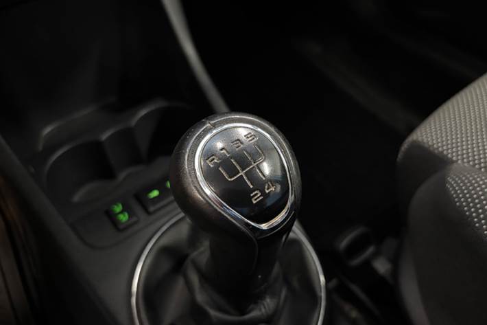 Sølv Skoda Fabia fra 2010