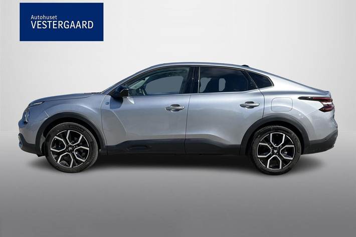 Grå Citroën ë-C4 X fra 2023