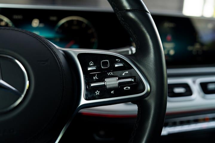 Sort Mercedes GLE350 de fra 2022